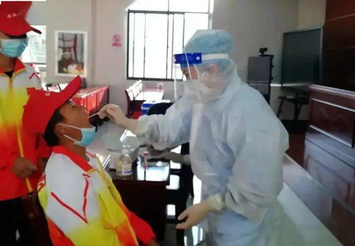 臨翔區(qū)“點對點”服務 從家門口直達廠門口，助力返崗復工